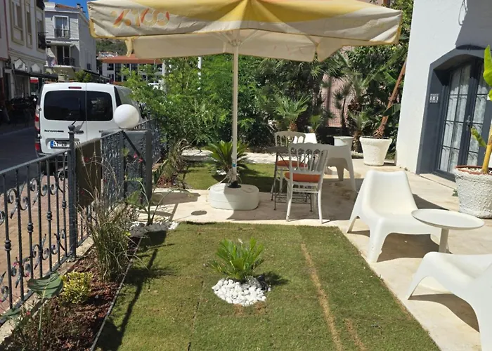 Marina Sahil Hotel